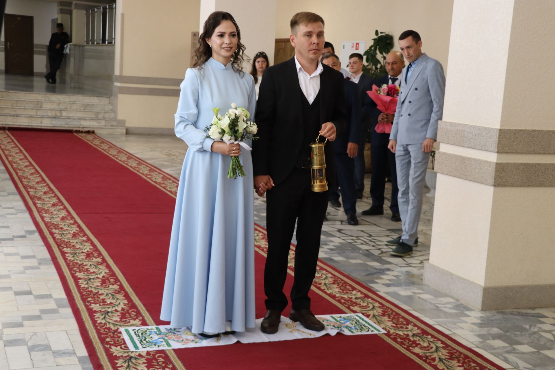 Мамадыштан кайткан гаилә учагын Мифтаховлар Фәтхриевларга тапшырды