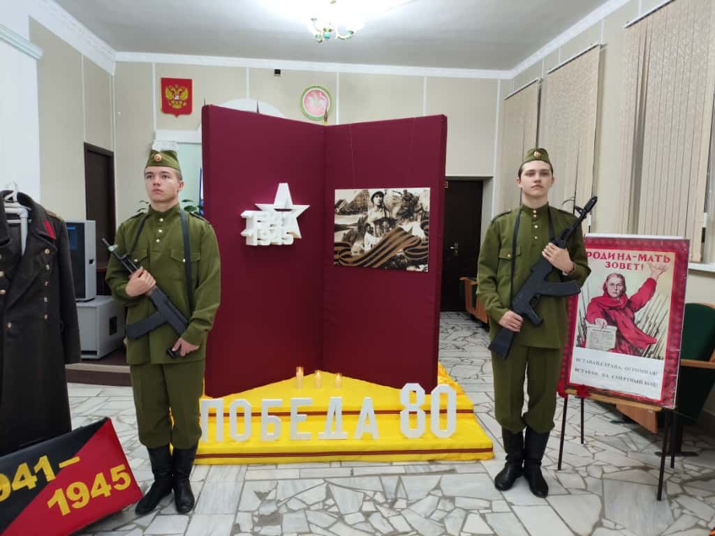 Шәмәрдәндә Бөек Ватан сугышы каһарманнарын искә алдылар
