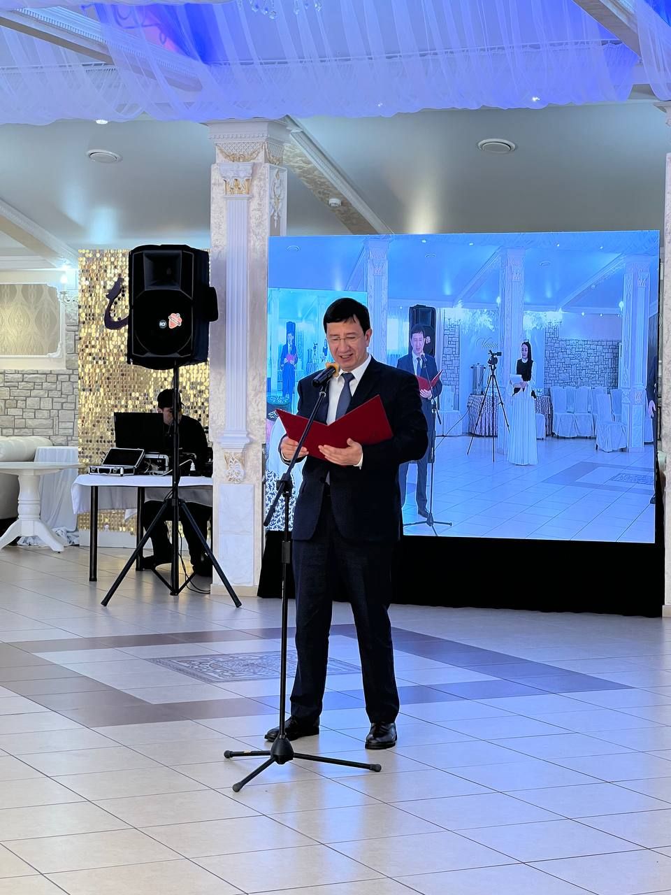 Сабада 50 һәм 60 ел бергә гомер иткән алтын һәм бриллиант парларны хөрмәтләделәр (фоторепортаж)