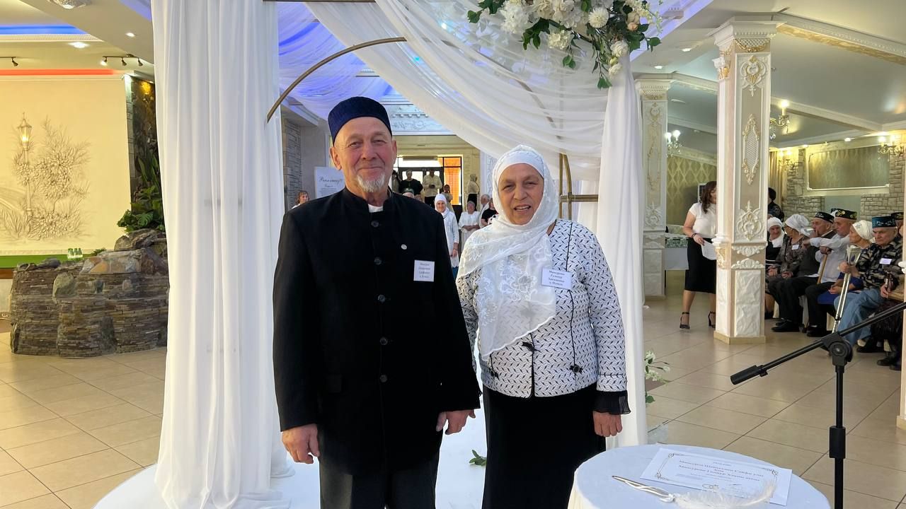 Сабада 50 һәм 60 ел бергә гомер иткән алтын һәм бриллиант парларны хөрмәтләделәр (фоторепортаж)