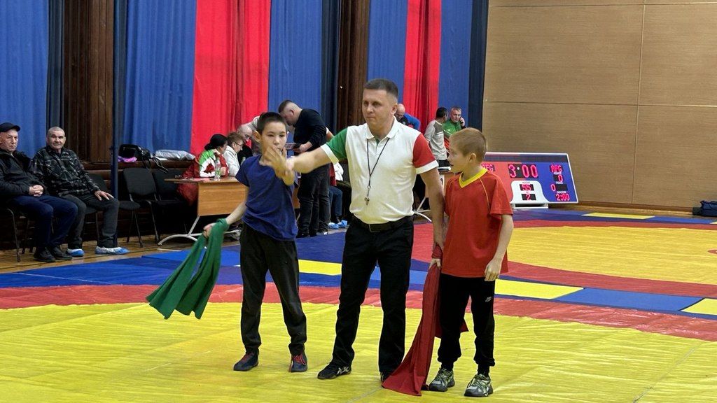 Сабада Фәргать Нәбиуллин истәлегенә ачык  көрәш турниры узды
