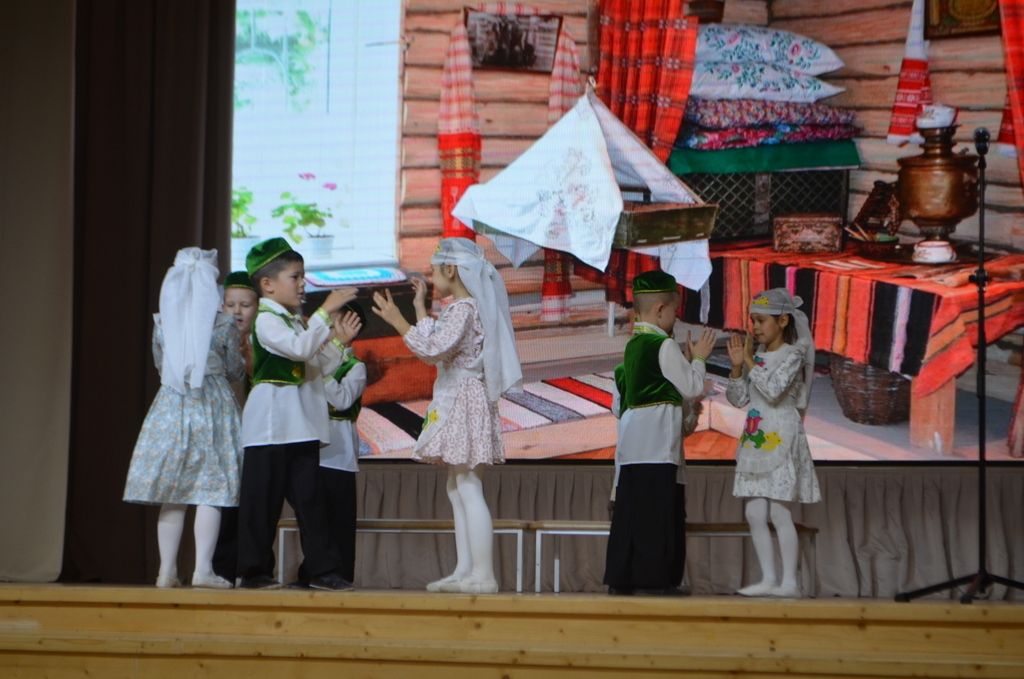 «Алга таба иң мөһиме – әти-әниләр белән эшләү, бу безнең бүген төп максатыбыз”