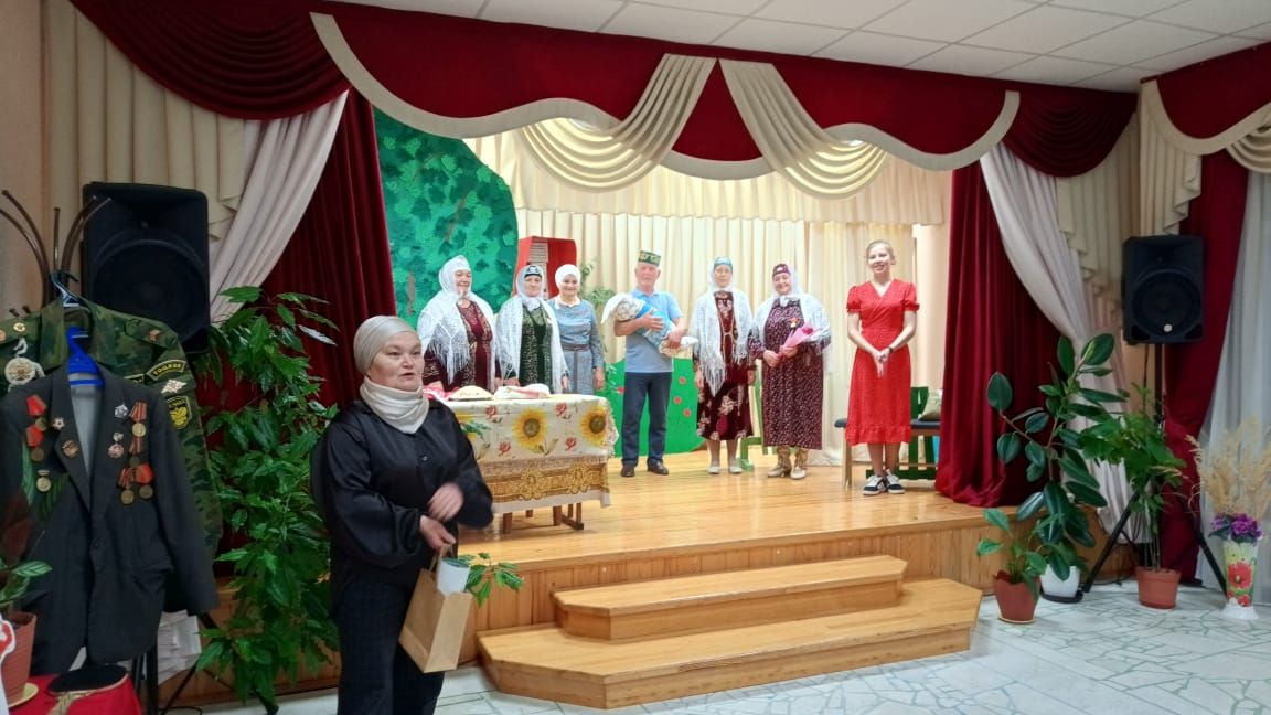Явлаштаулылар Туктарга «Табылдык» белән килгән