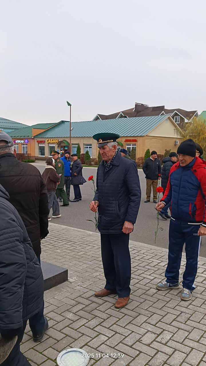 Бүген Сабада Бөек Ватан сугышында һәлак булганнар һәм хәбәрсез югалганнар истәлегенә һәйкәл ачылды