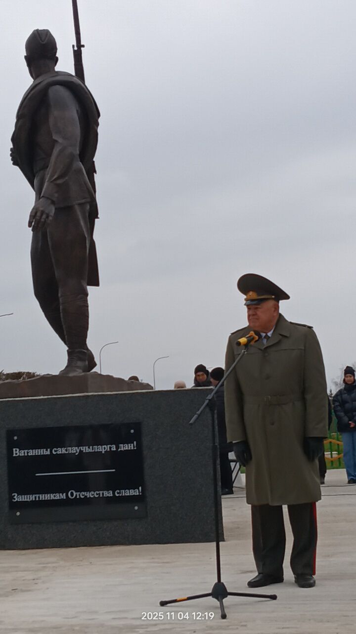 Бүген Сабада Бөек Ватан сугышында һәлак булганнар һәм хәбәрсез югалганнар истәлегенә һәйкәл ачылды