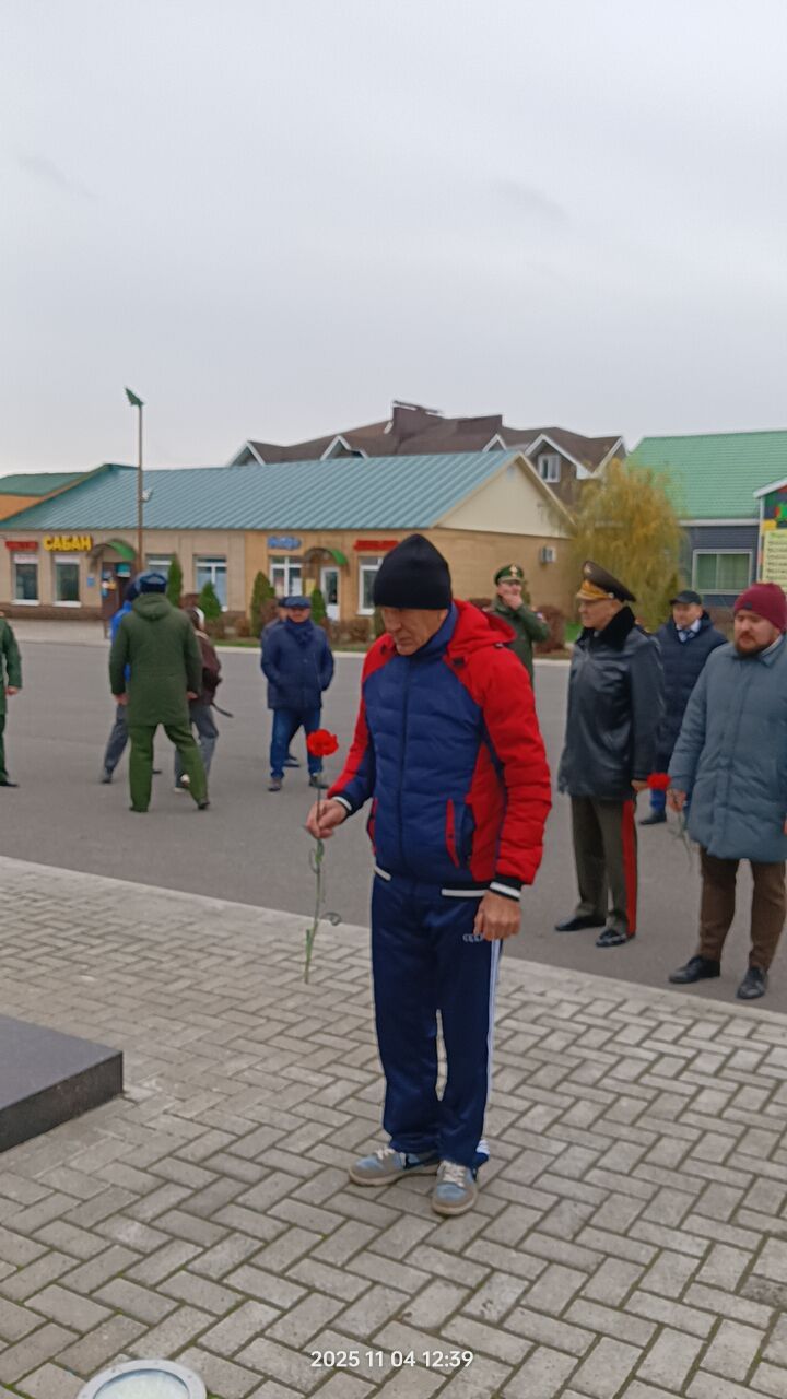 Бүген Сабада Бөек Ватан сугышында һәлак булганнар һәм хәбәрсез югалганнар истәлегенә һәйкәл ачылды