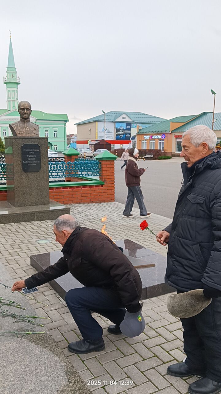 Бүген Сабада Бөек Ватан сугышында һәлак булганнар һәм хәбәрсез югалганнар истәлегенә һәйкәл ачылды