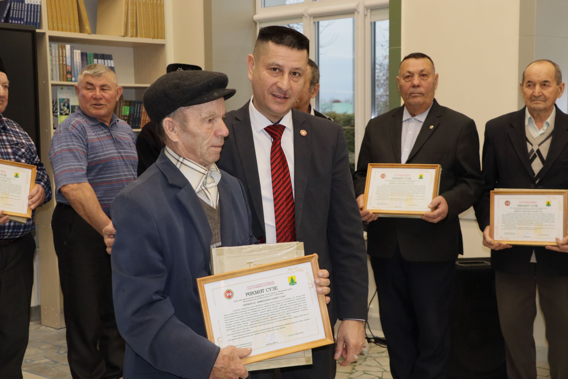 Монда фикер, монда  уй-гамь, монда бар да хан,  солтан