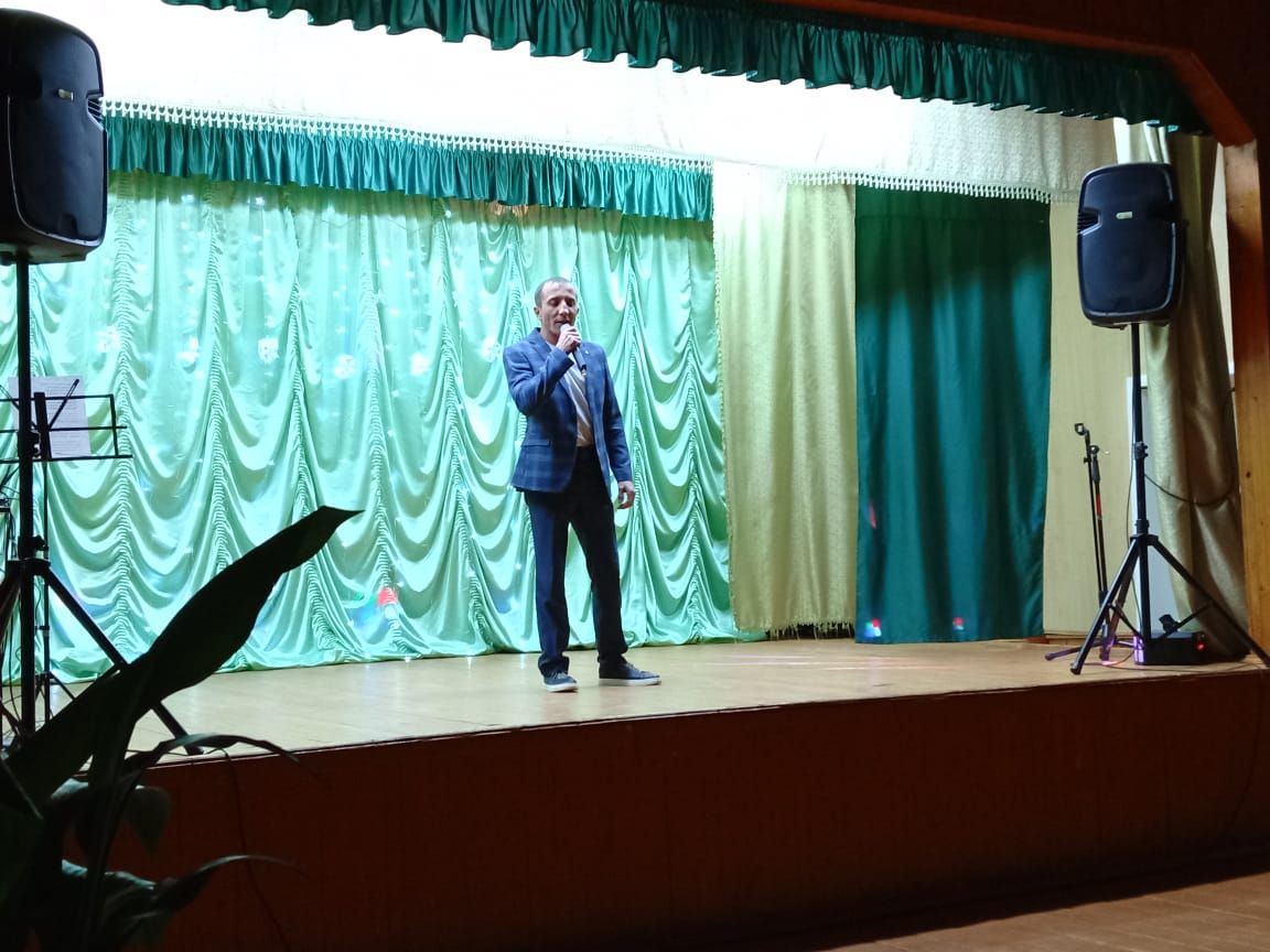 Миңгәр авылында волонтерларны хөрмәтләделәр