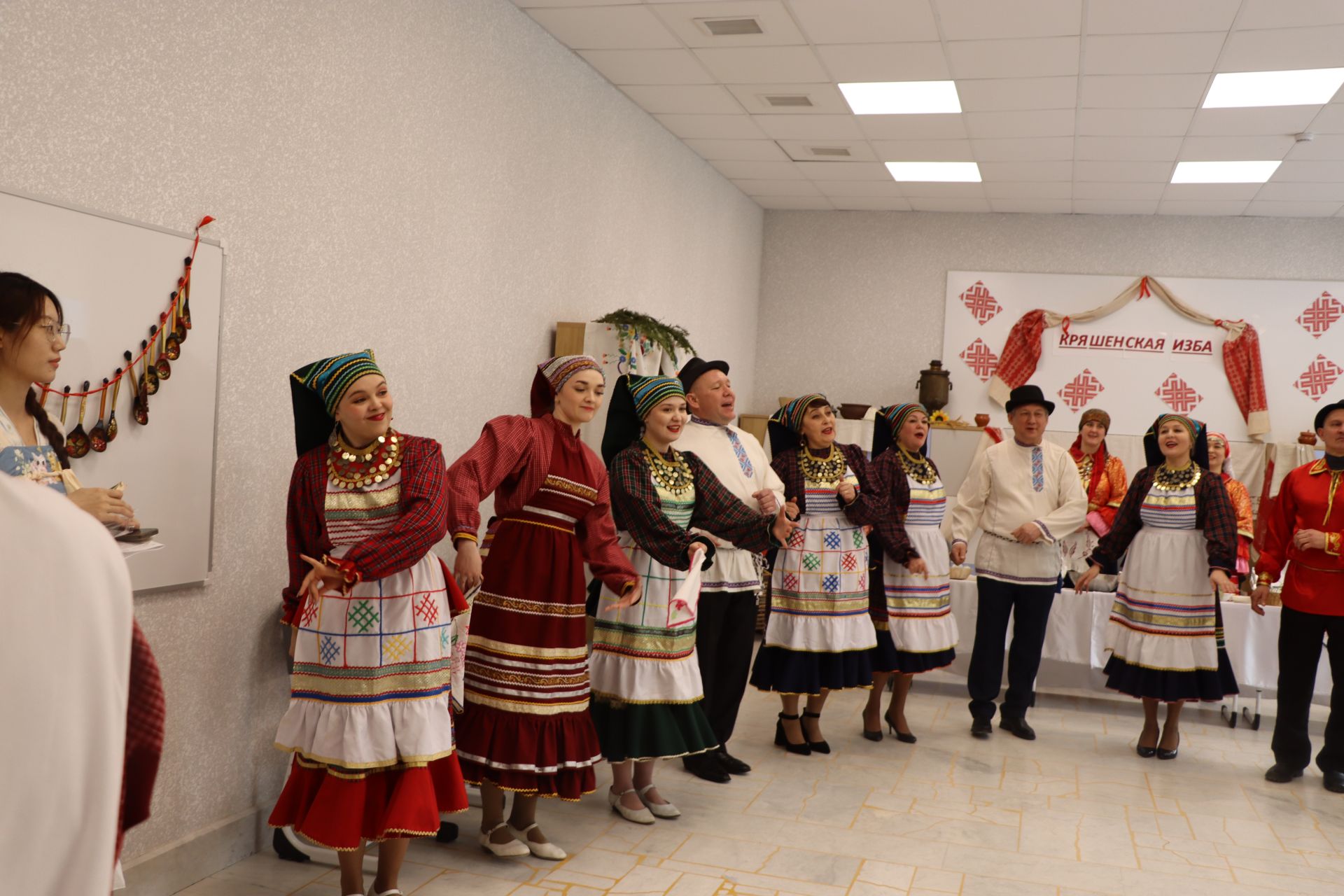 Сабада «Мәдәниятләр калейдоскобы» дип исемләнгән VI республикакүләм туган тел фестивале узды (фоторепортаж)