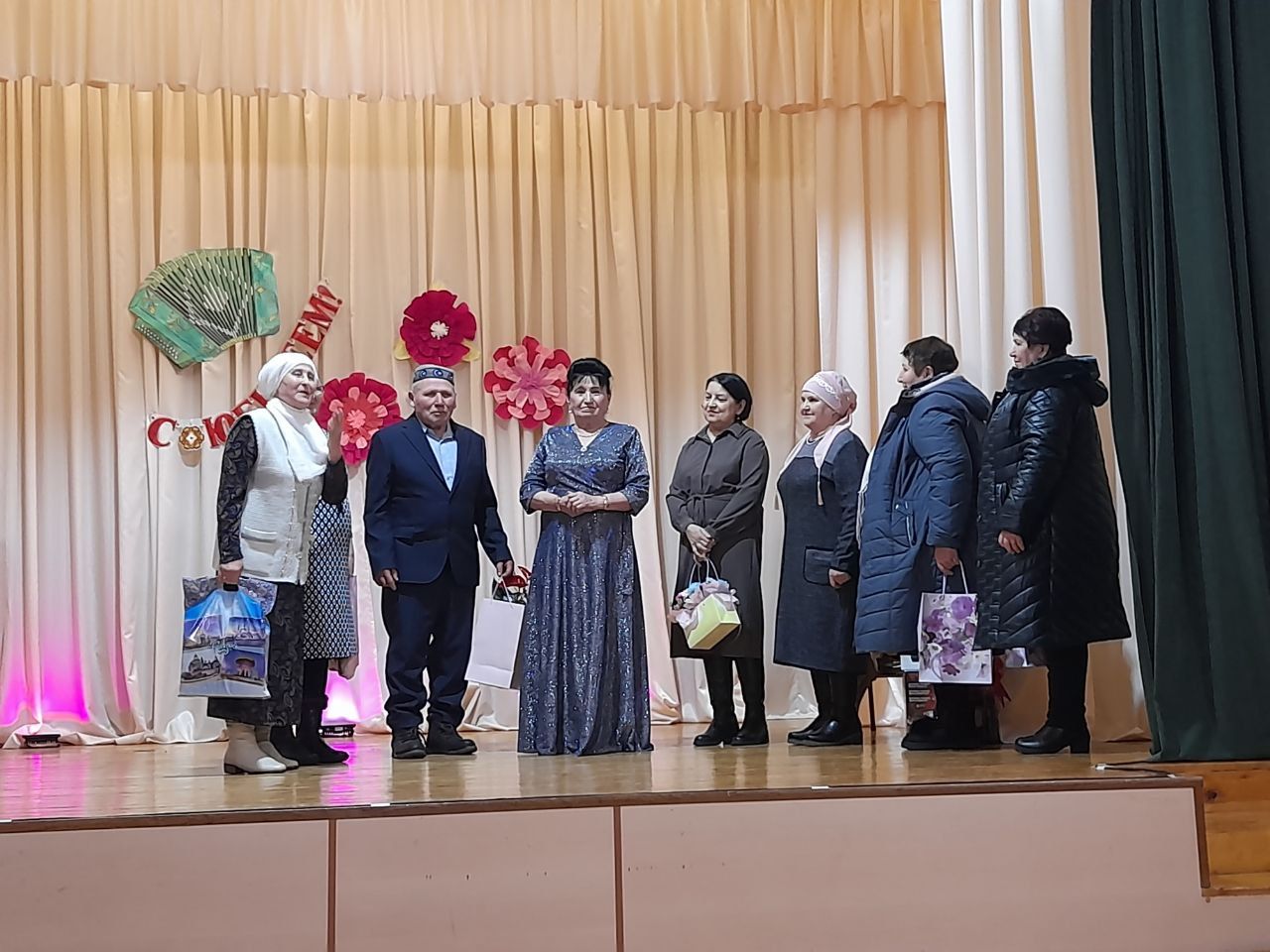 «Жырлап узган гомер»
