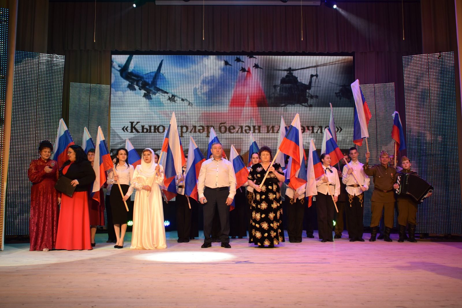 Шәмәрдән мәдәният йортында «Безнең яшьлек иртә утка керде» дигән патриотик кичә булып узды
