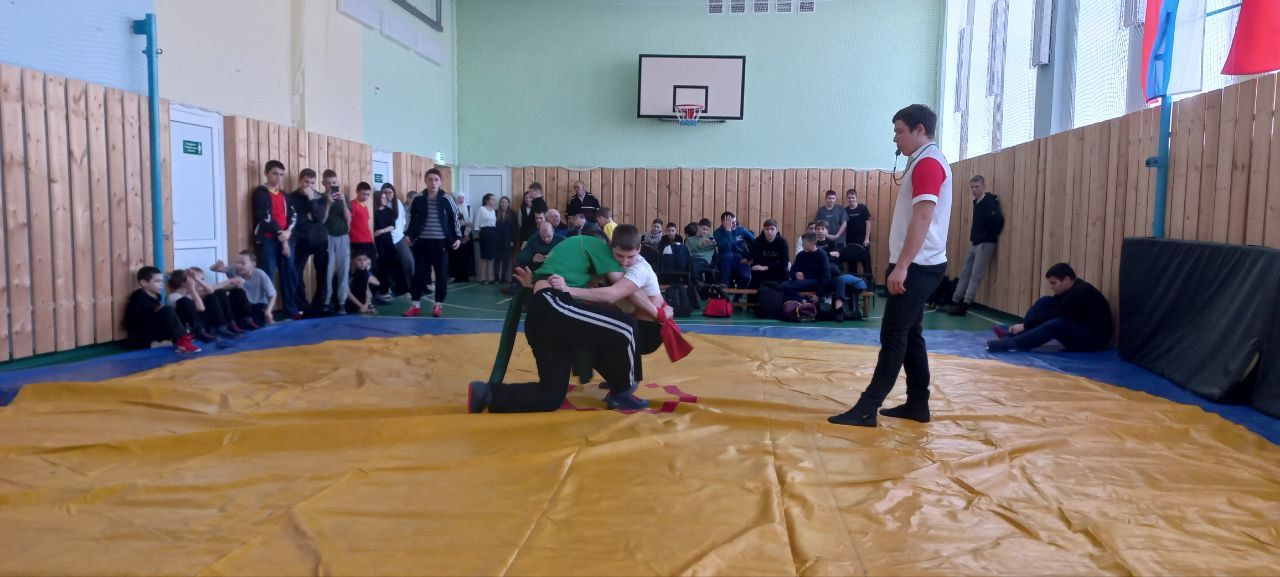 Түбән Шытсуда  Мәгъсүм Фәйзиев истәлегенә балалалар һәм яшүсмерләр арасында көрәш турниры булып узды
