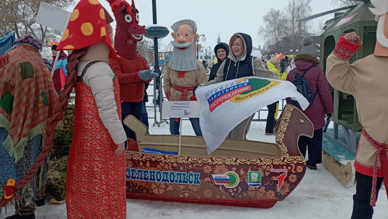 «Яшьлек» яшьләр үзәге командасы «SUNNYФЕСТ»IX Бөтенроссия креатив чаналар фестивалендә 2 урын яулады