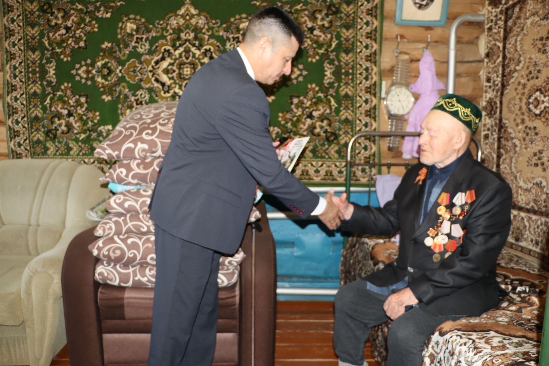 Бөек Җиңүнең 80 еллыгы уңаеннан  Юлбат һәм Түбән Шытсу авыл җирлекләрендә яшәүче тыл ветераннары һәм  Бөек Ватан сугышы ветераннарының   тол хатыннары хөрмәтләнде
