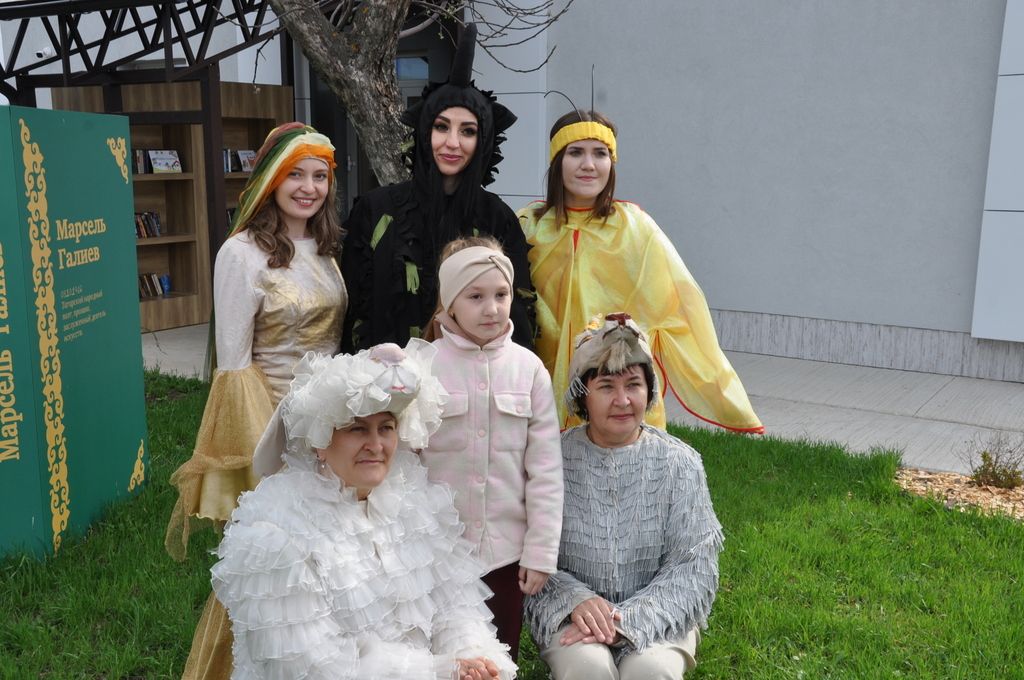 Безне Тукай тәрбияли