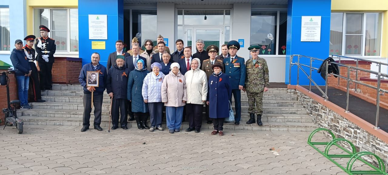 9 май көнне Сабада узган Җиңү бәйрәменнән фоторепортаж