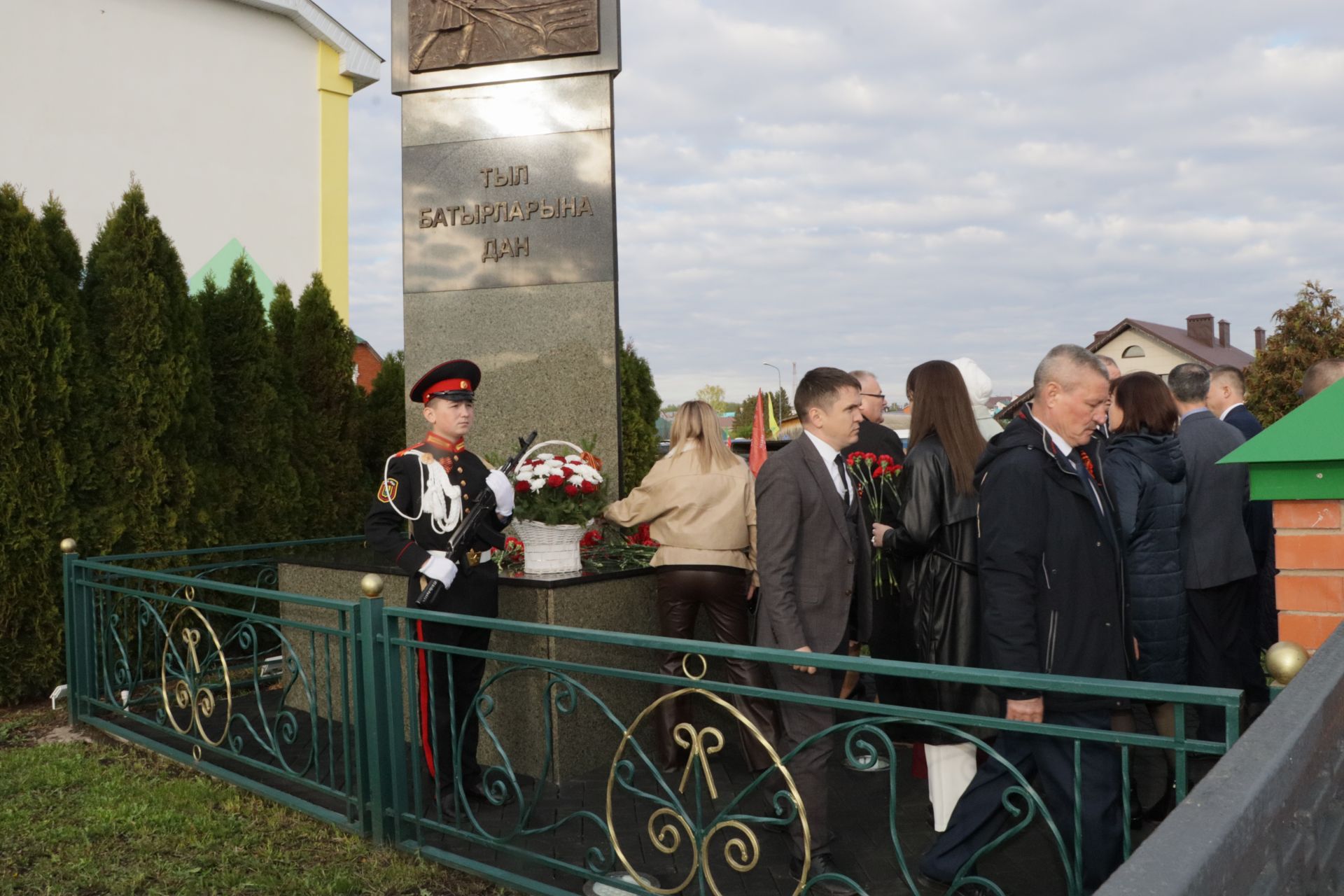 9 май көнне Сабада узган Җиңү бәйрәменнән фоторепортаж