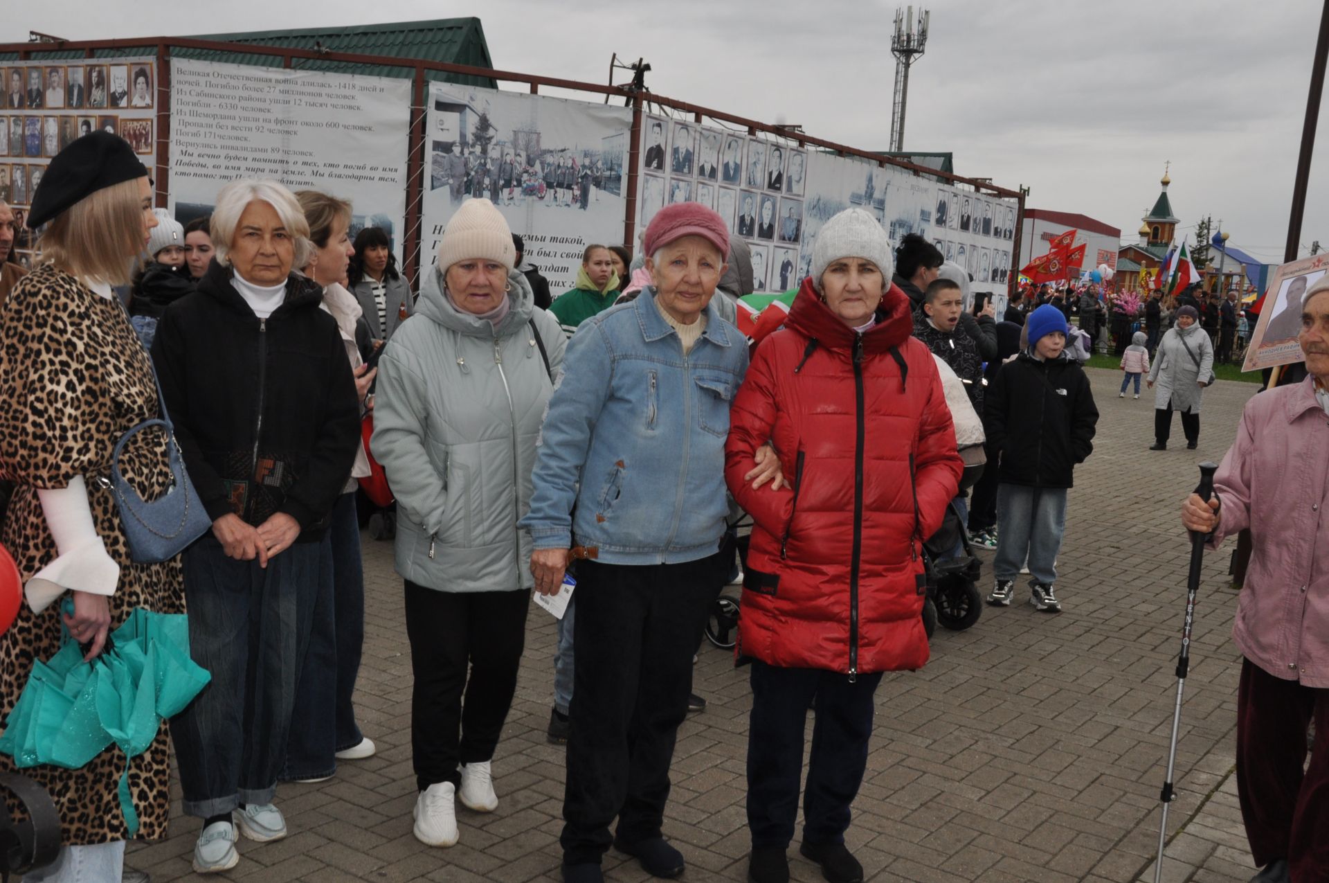 Җиңү көненә багышланган  парад һәм бәйрәм митингы Шәмәрдәндә дә  тантаналы шартларда үтте