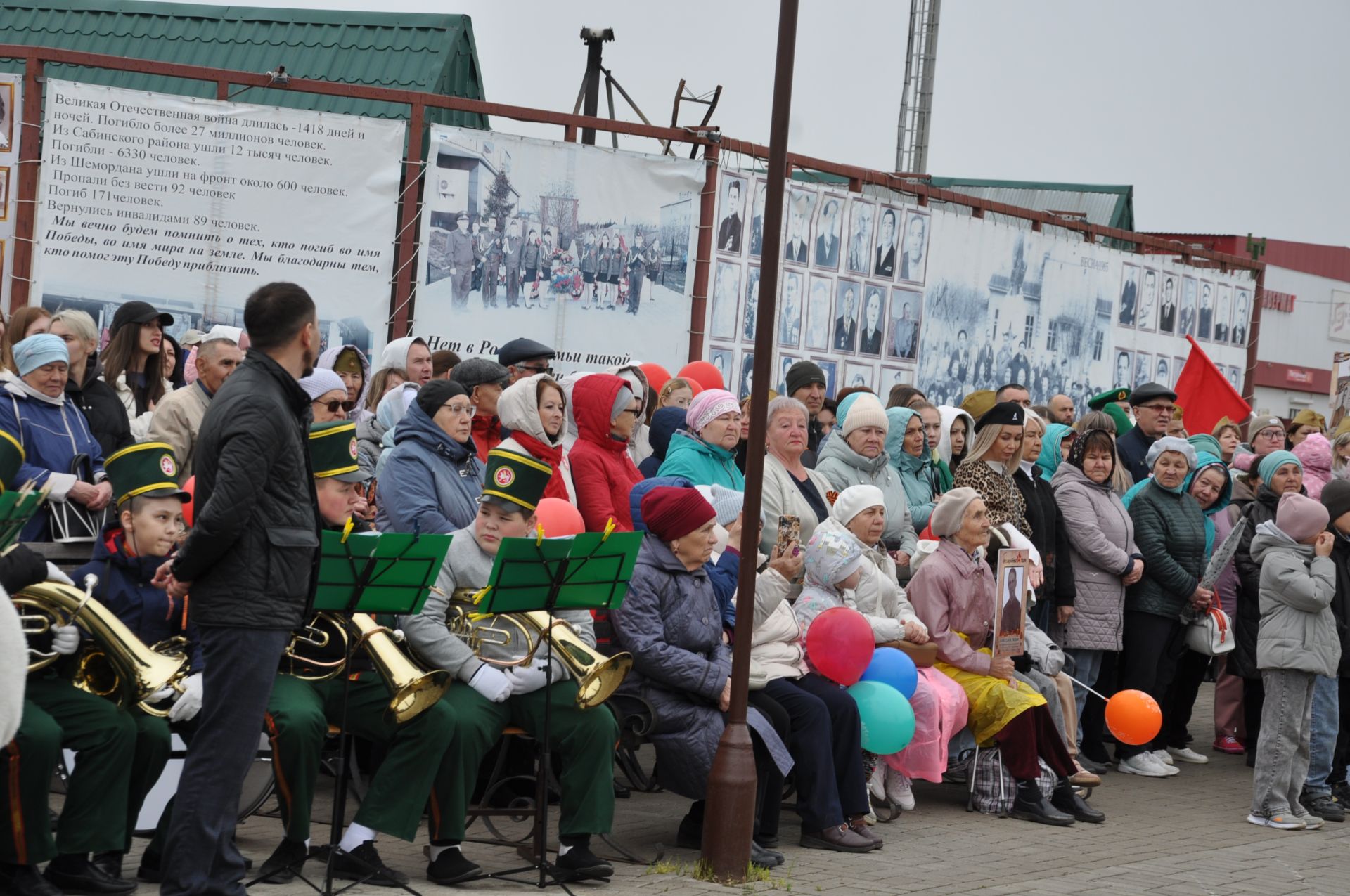 Җиңү көненә багышланган  парад һәм бәйрәм митингы Шәмәрдәндә дә  тантаналы шартларда үтте