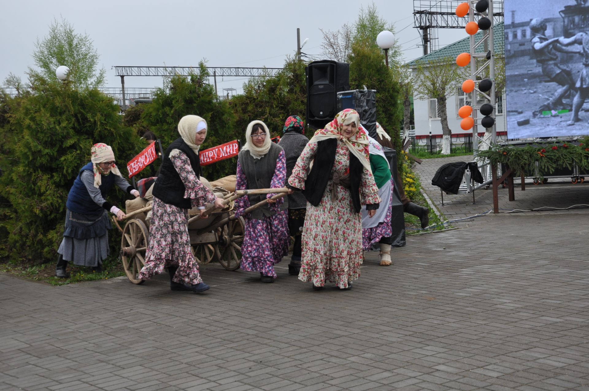 Җиңү көненә багышланган  парад һәм бәйрәм митингы Шәмәрдәндә дә  тантаналы шартларда үтте