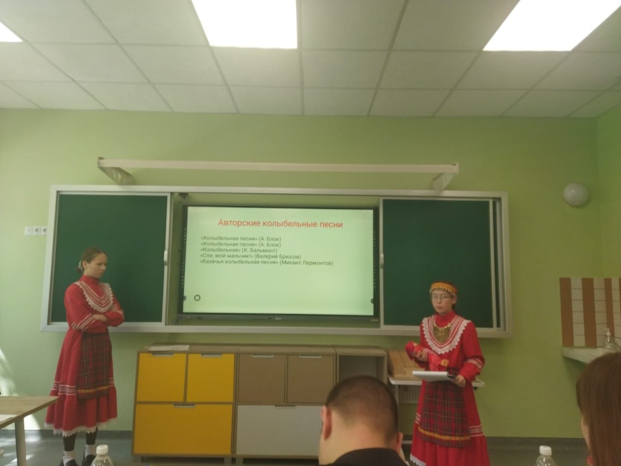 Алия, Иделия, Алисә яшүсмерләр фәнни укуларында катнаштылар