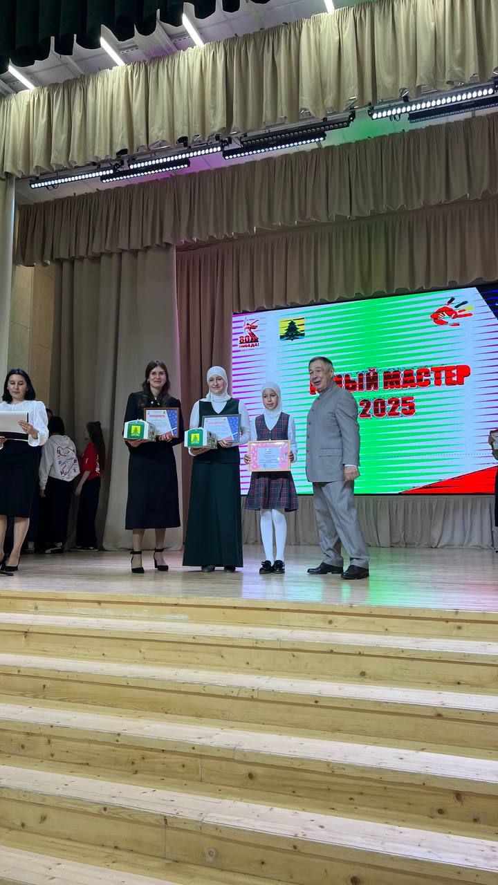 Бүген Сабада балалар техник иҗатына ярдәм итү һәм үстерү буенча район фестивале узды (фоторепортаж)