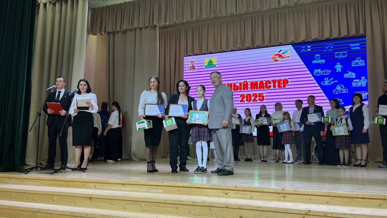 Бүген Сабада балалар техник иҗатына ярдәм итү һәм үстерү буенча район фестивале узды (фоторепортаж)