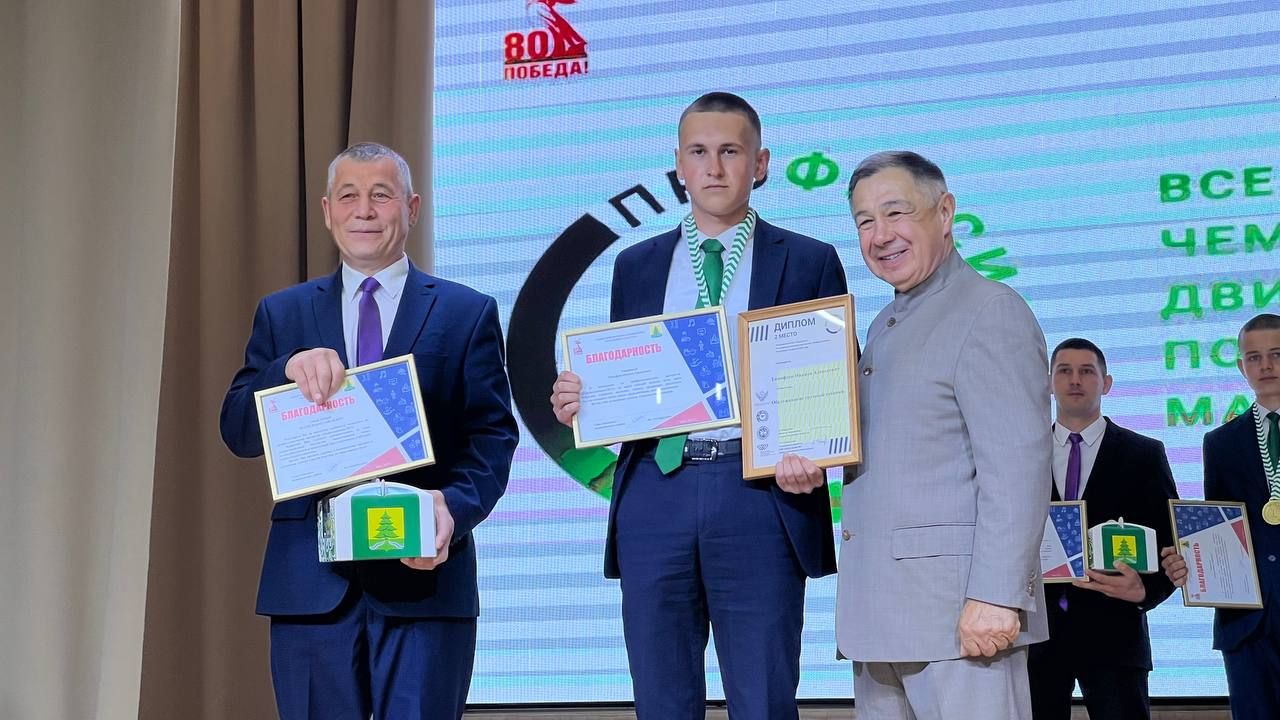 Бүген Сабада балалар техник иҗатына ярдәм итү һәм үстерү буенча район фестивале узды (фоторепортаж)