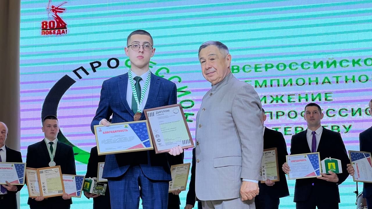 Бүген Сабада балалар техник иҗатына ярдәм итү һәм үстерү буенча район фестивале узды (фоторепортаж)