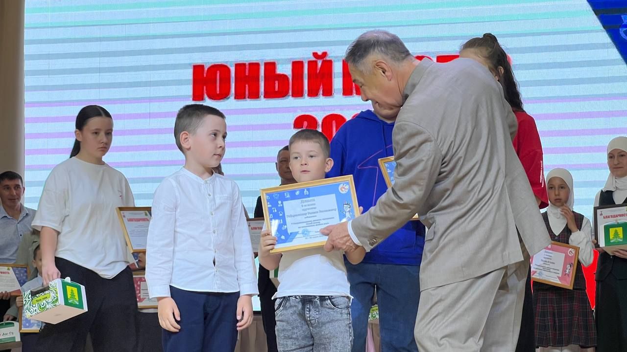 Бүген Сабада балалар техник иҗатына ярдәм итү һәм үстерү буенча район фестивале узды (фоторепортаж)