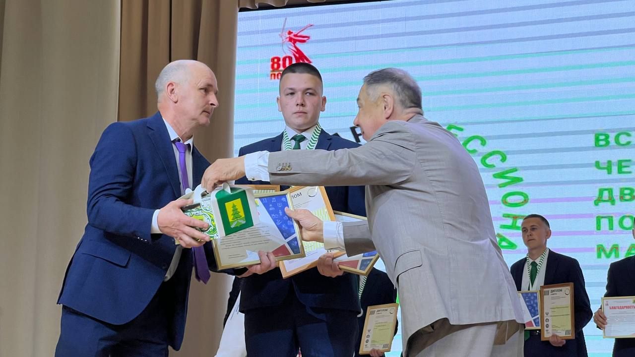 Бүген Сабада балалар техник иҗатына ярдәм итү һәм үстерү буенча район фестивале узды (фоторепортаж)
