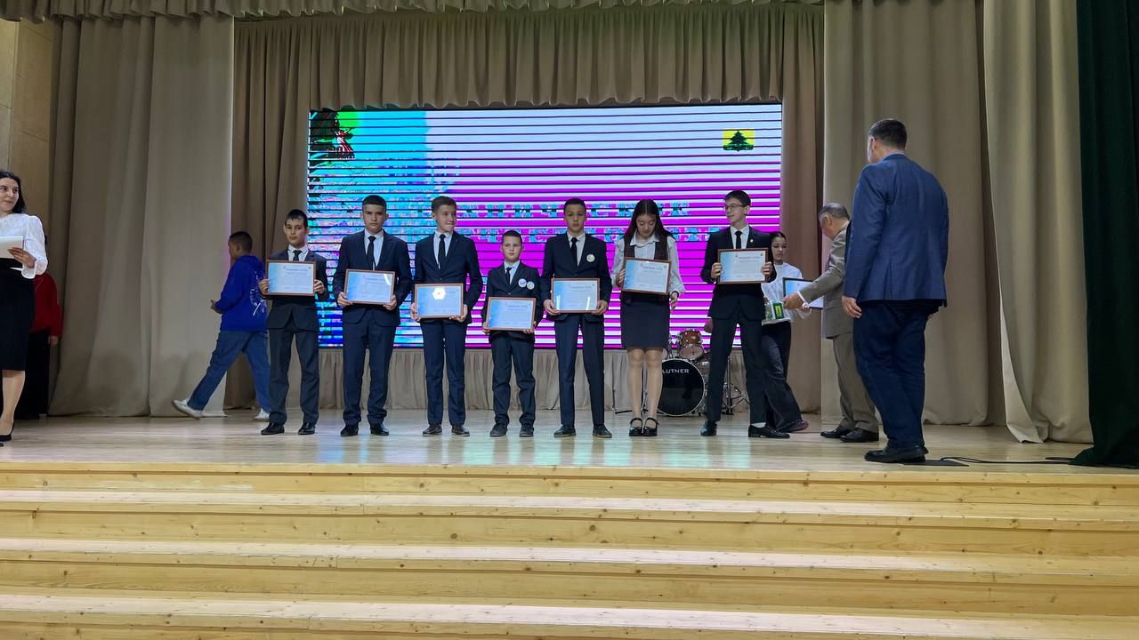 Бүген Сабада балалар техник иҗатына ярдәм итү һәм үстерү буенча район фестивале узды (фоторепортаж)