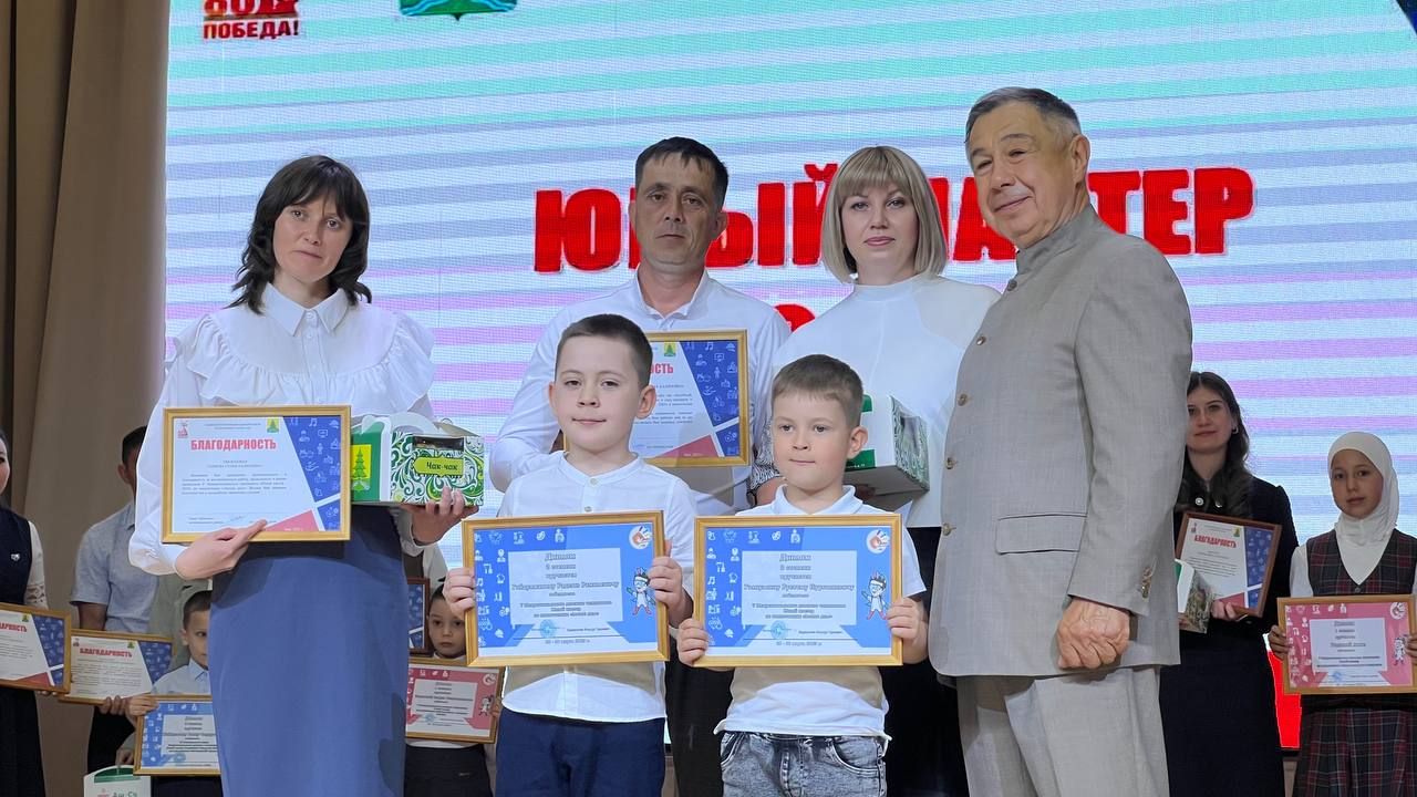 Бүген Сабада балалар техник иҗатына ярдәм итү һәм үстерү буенча район фестивале узды (фоторепортаж)