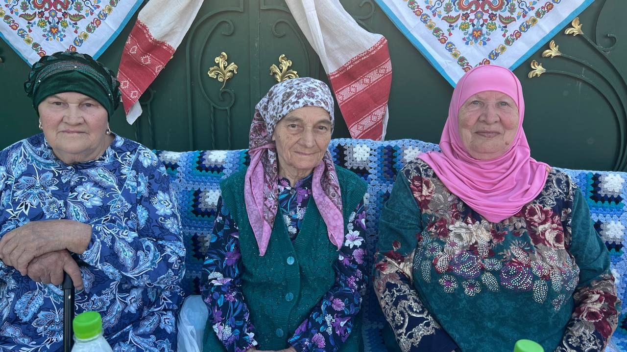 Гимназиясе коллективы Сабада бирнә җыйды