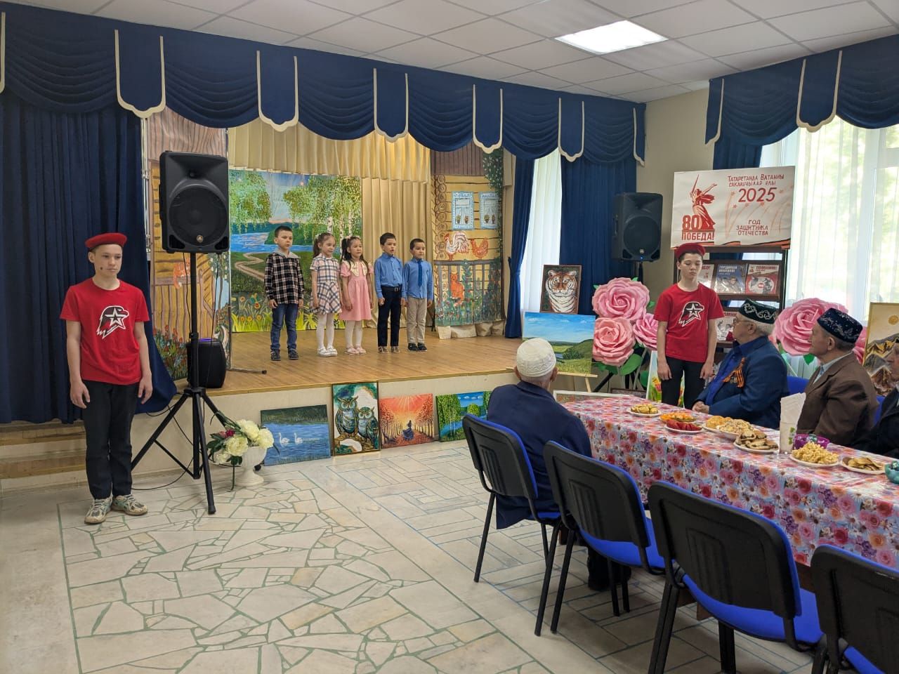 Бигәнәй авылында өлкәннәрне бәйрәм табыны артында хөрмәтләделәр