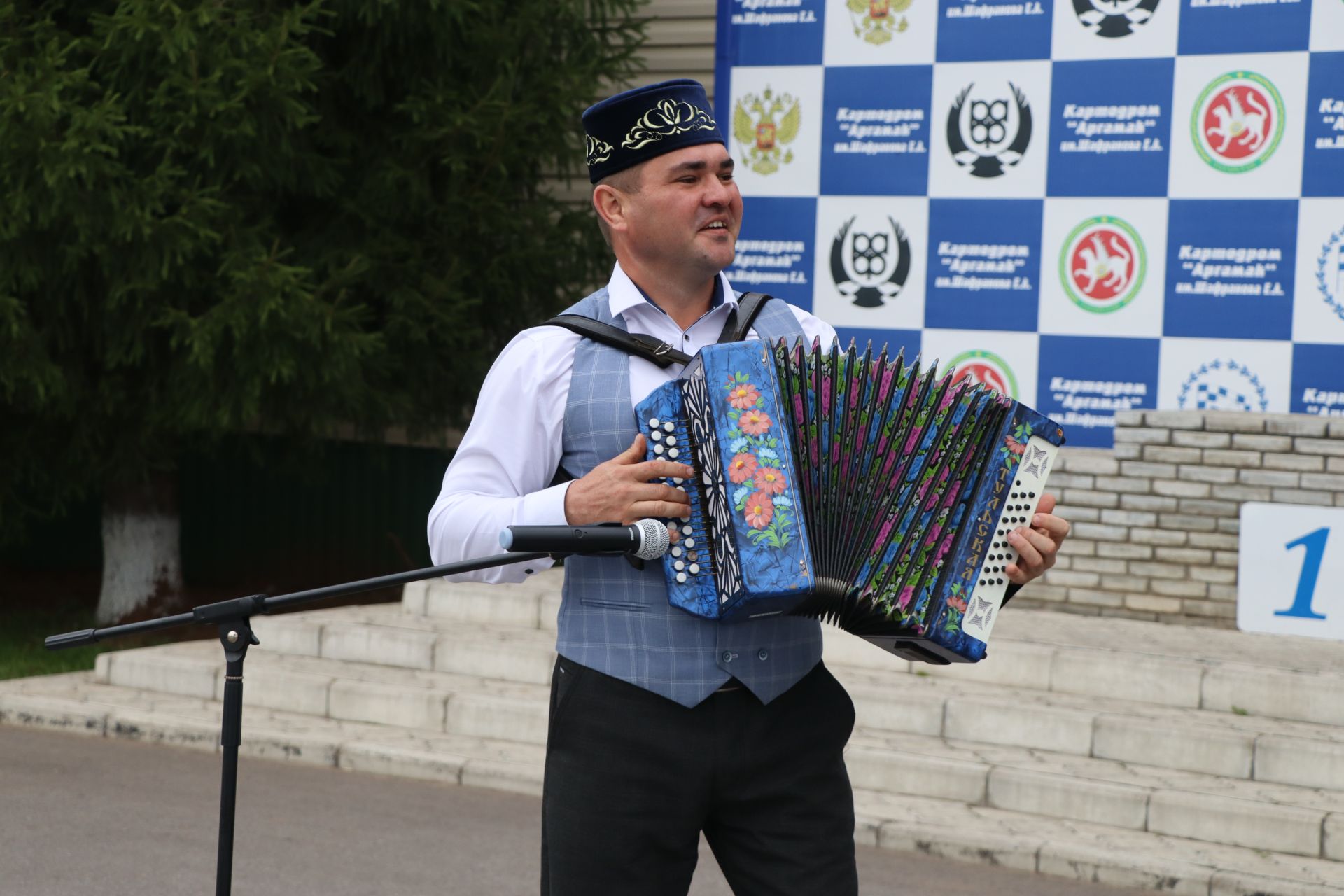 Пилотлар, иң  яхшы картодром Сабада, диләр