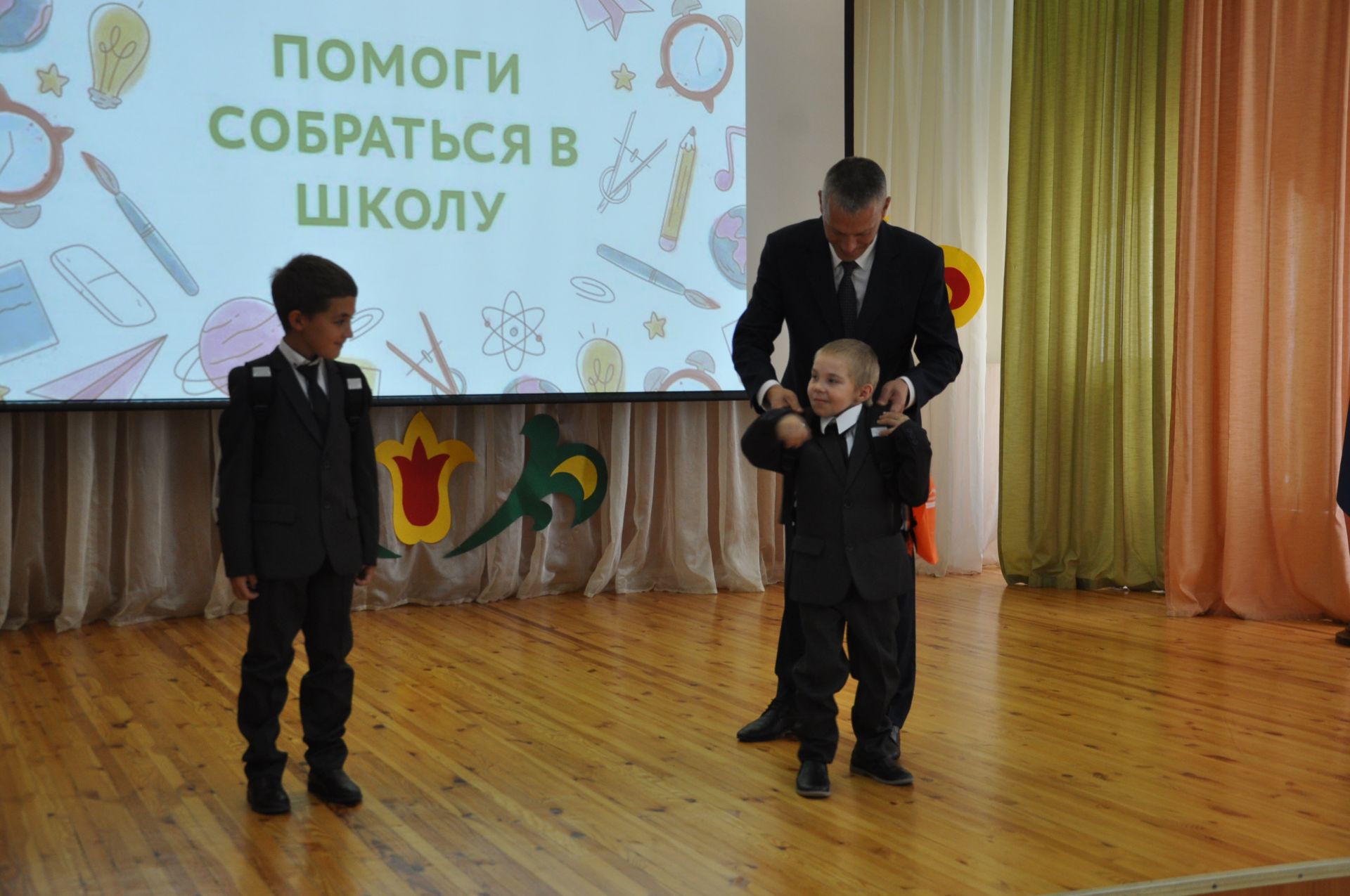 Сабада «Мәктәпкә җыенырга булыш!» акциясе узды