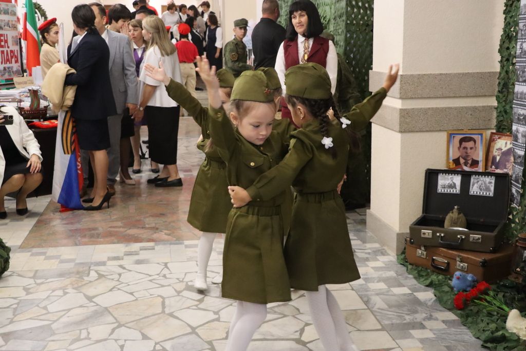Мәгариф хезмәткәрләренең август  киңәшмәсе