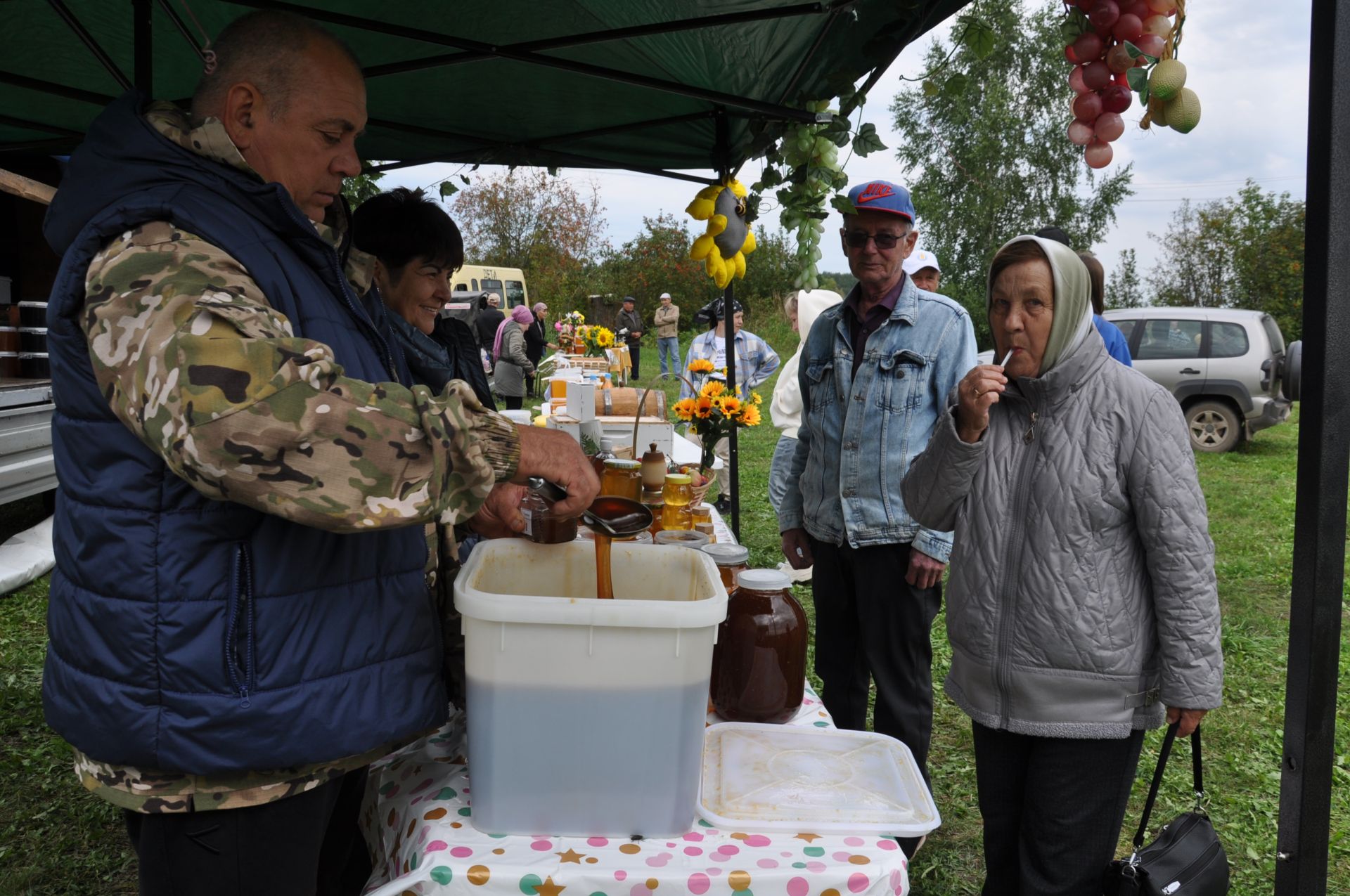 “Балның файдасын аңлап бетерсәләр, конфет янына якын бармаслар иде”