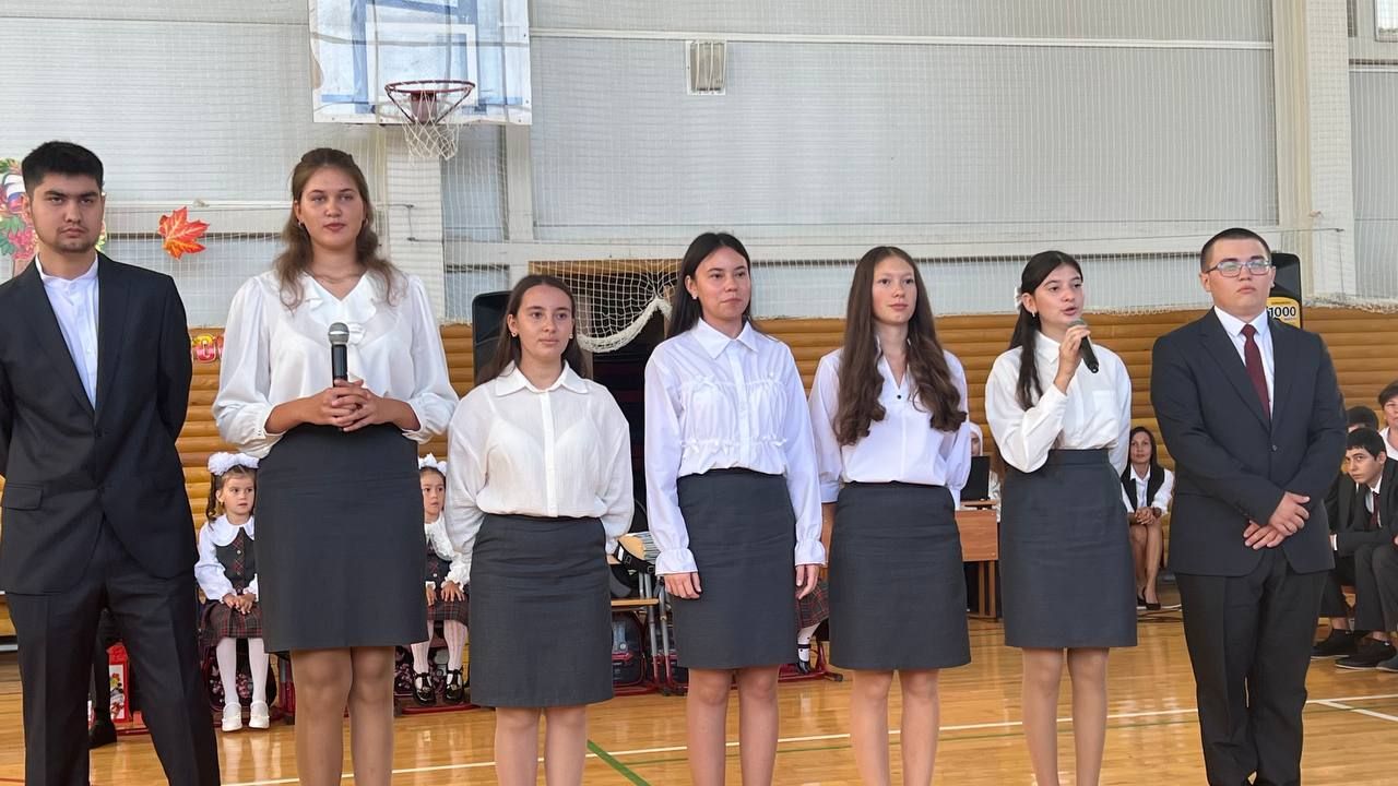 Килдебәк урта мәктәбендә Белем бәйрәме узды
