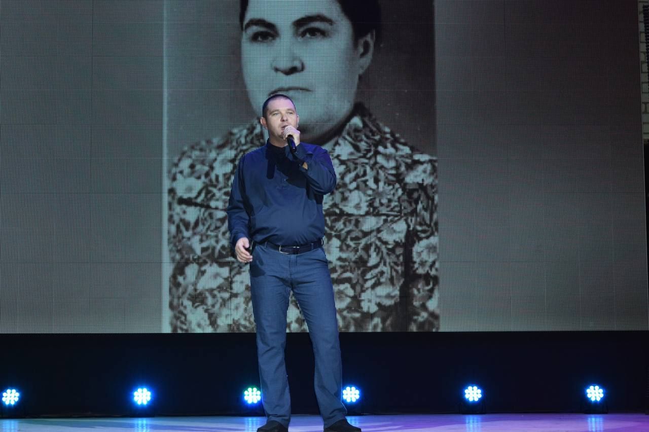 Шәмәрдәндә  участок хастаханәсенең 95 еллыгын мәдәният йортында «Тапшырылмаган хатлар» исемле театральләштерелгән тамаша белән билгеләп үттеләр