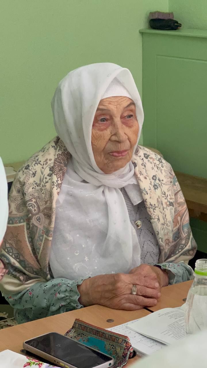 Саба мәчетендә дини белем алучылар Мәүлид бәйрәме оештырдылар