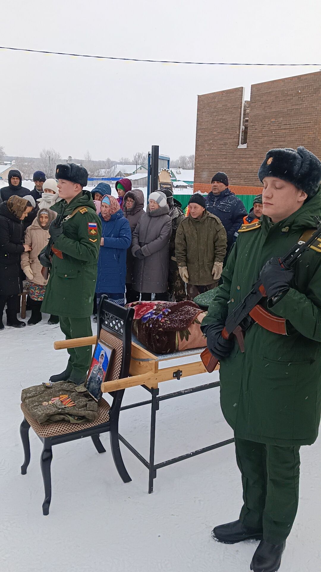 Бүген районыбыз тагын бер асыл улын соңгы юлга озатты