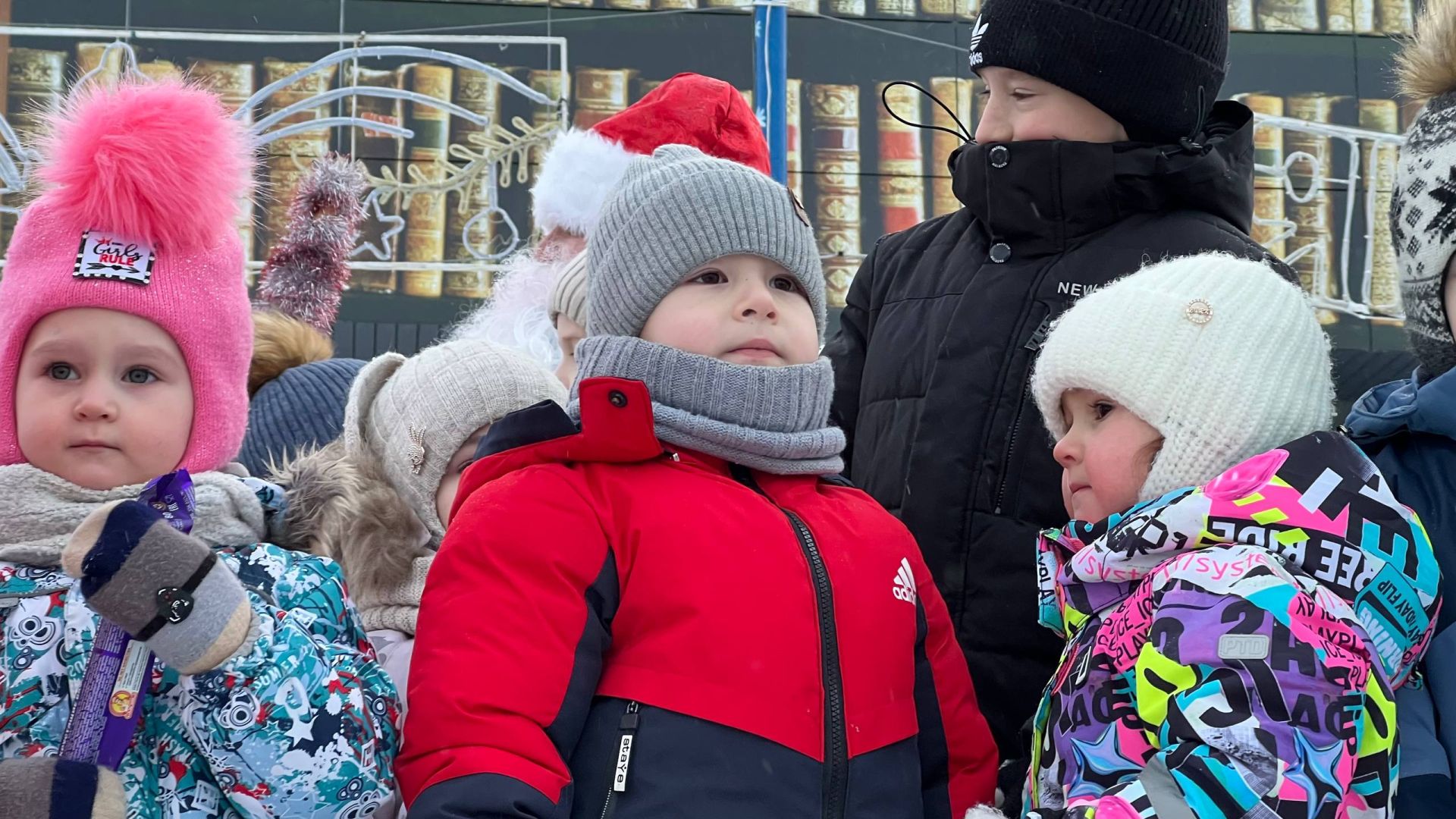 Сабалыларны Үзәк чыршы янында Яңа ел бәйрәме белән Зәринә Хәсәншина котлады (+видео)