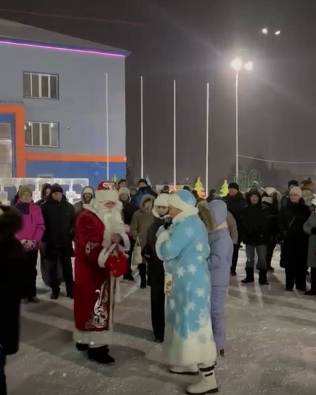 «Чыршы, чыршы, без сине, сагынып көттек ел буе...»