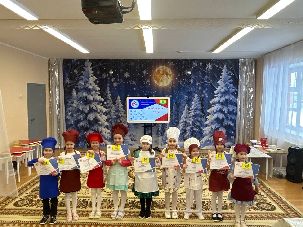 Бакча балалары пешекче һәм кондитер булырга өйрәнә