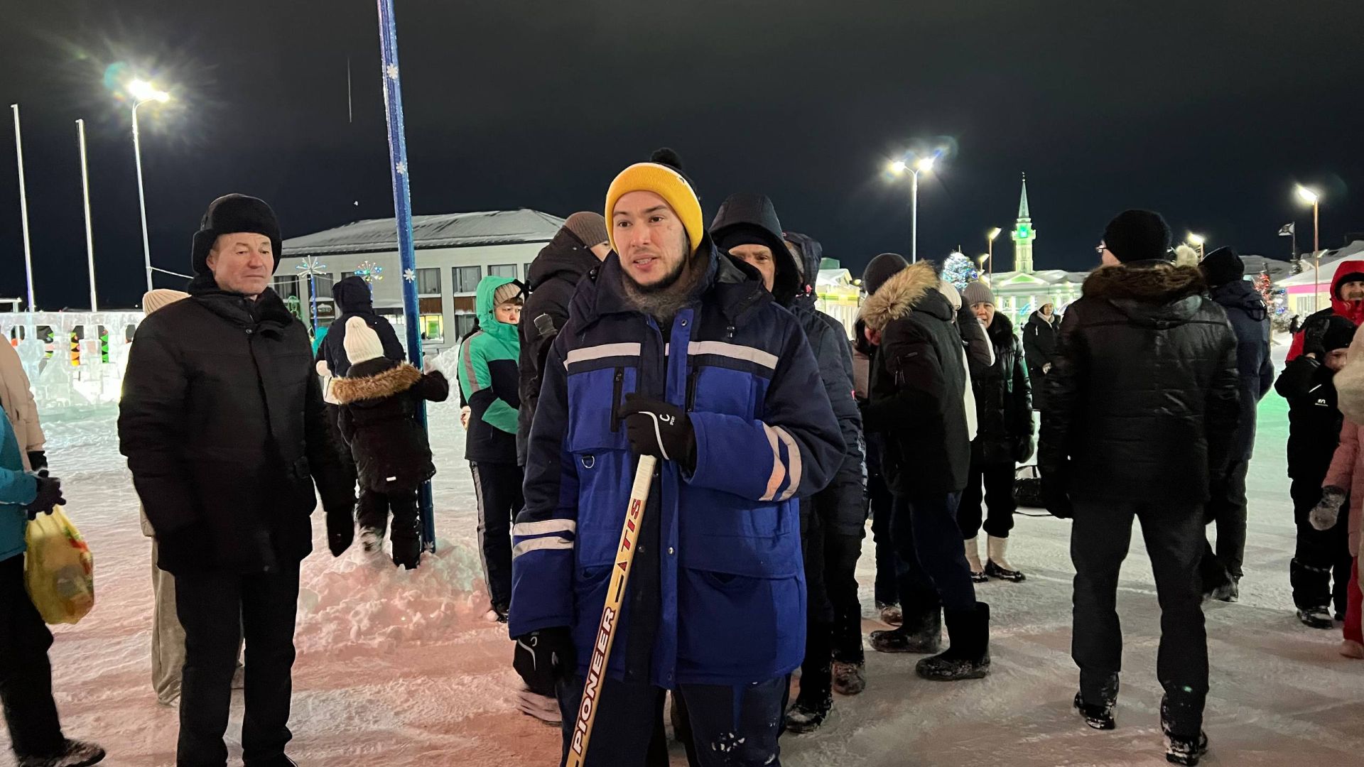 Төп чыршы янында «Сабагаз» идарәсе хезмәткәрләре оештырган бәйрәм чарасында бүген дә халык рәхәтләнеп күңел ачты (+видео)