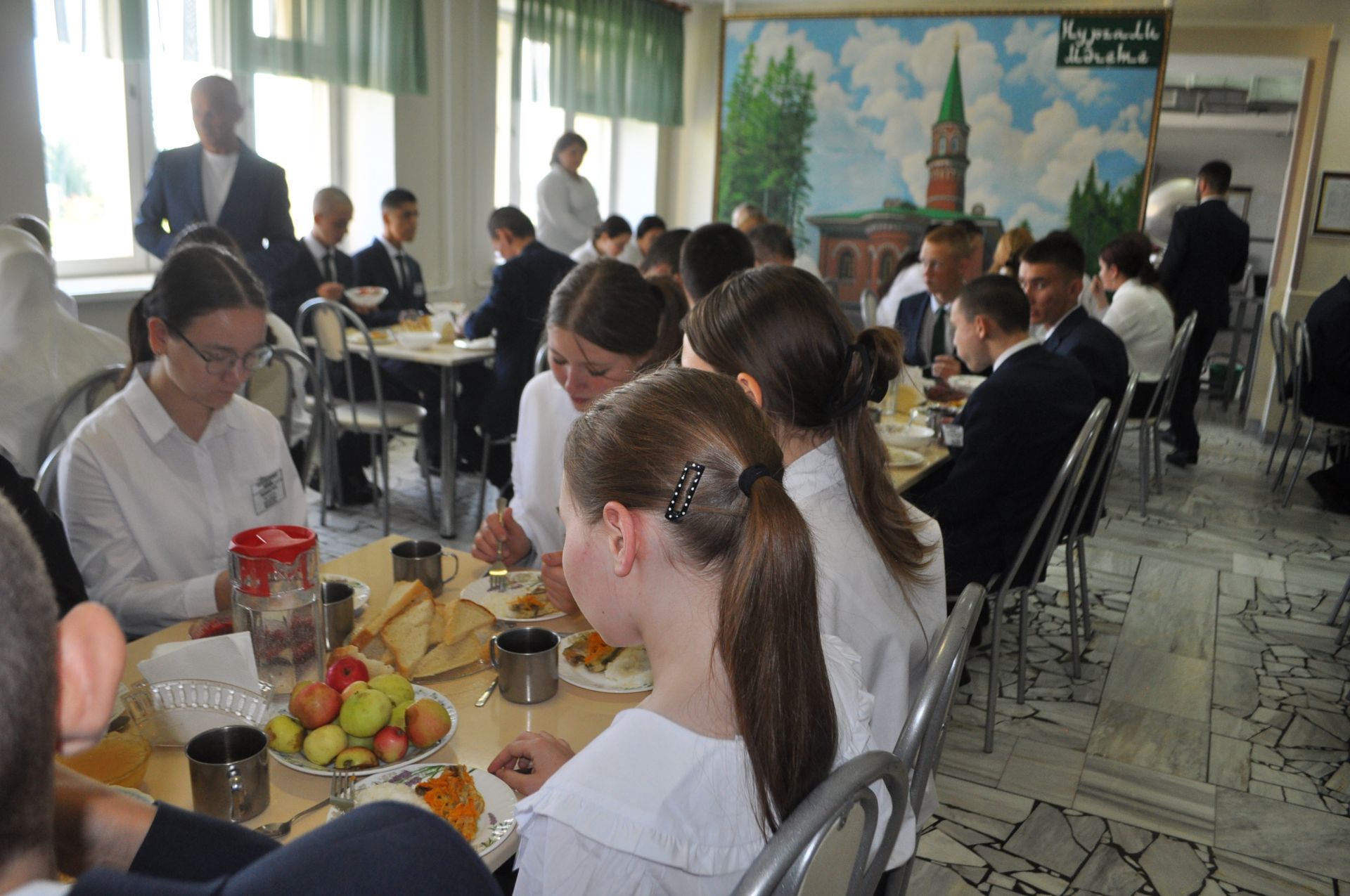 Егет-кызларга аграр көллият югары белем  алуга әзерлек мәйданчыгына әверелде/фоторепортаж