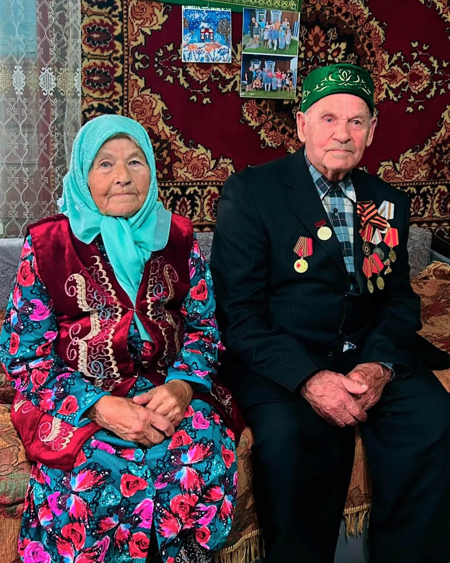 Саба районында 100 яшьлек юбилярларга һәм 71 ел бергә яшәүче парга хөрмәт күрсәттеләр